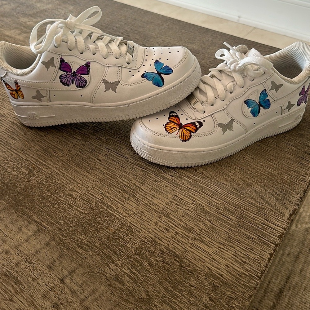 Customized Butterfly Nike Air Force 1